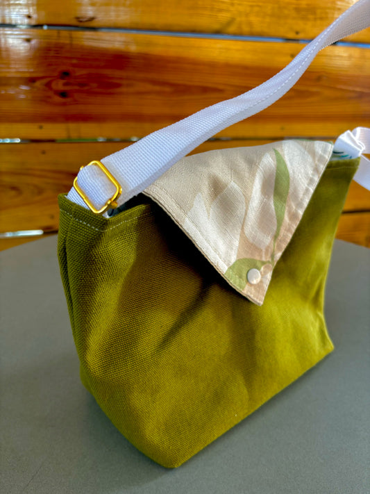 Classic bag: Green Leaves